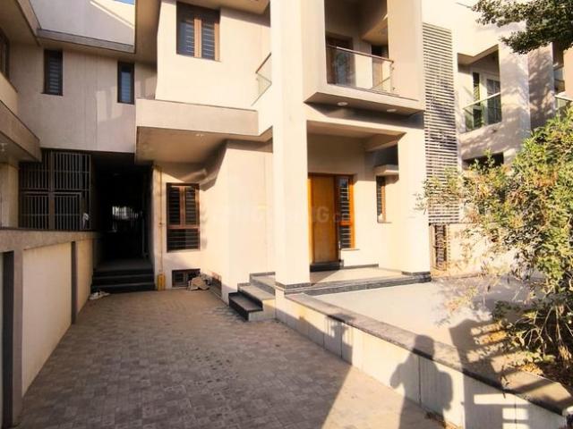 Villa for sale in Gujarat