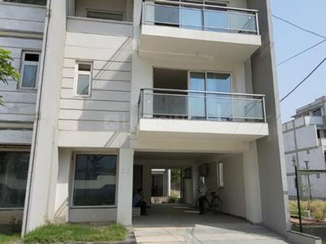 Villa for sale in Noida, Uttar Pradesh