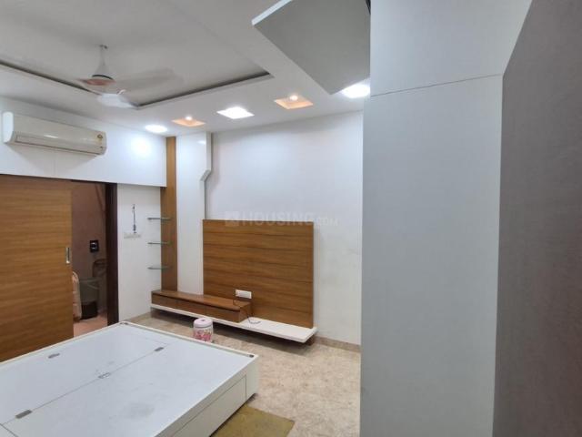 Villa for rent in Madya