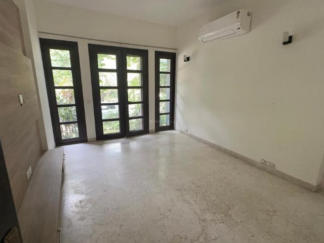 Villa for rent in Hariana