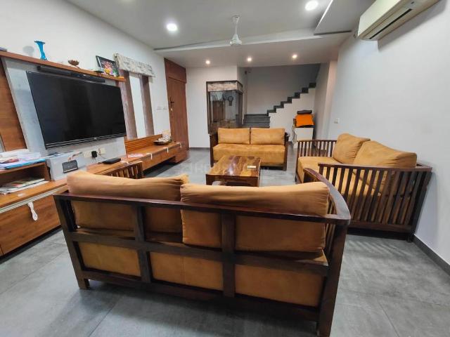 Villa for sale in Gujarat