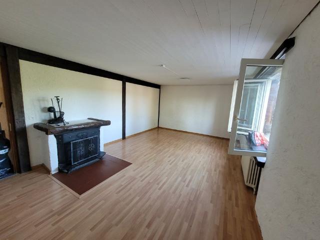 Haus mieten in Zwingen, Basel-Landschaft