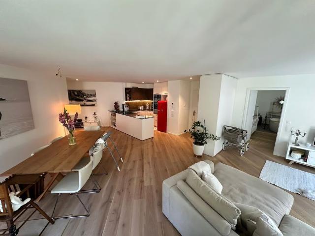 Haus mieten in Maur, Zürich