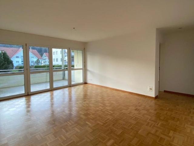 Apartment mieten in Gusch, Oetwil am See