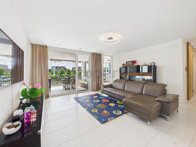 Apartment mieten in Einigen, Zürich