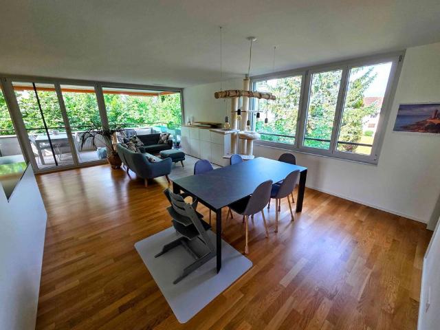 Haus mieten in Oberglatt, Zürich