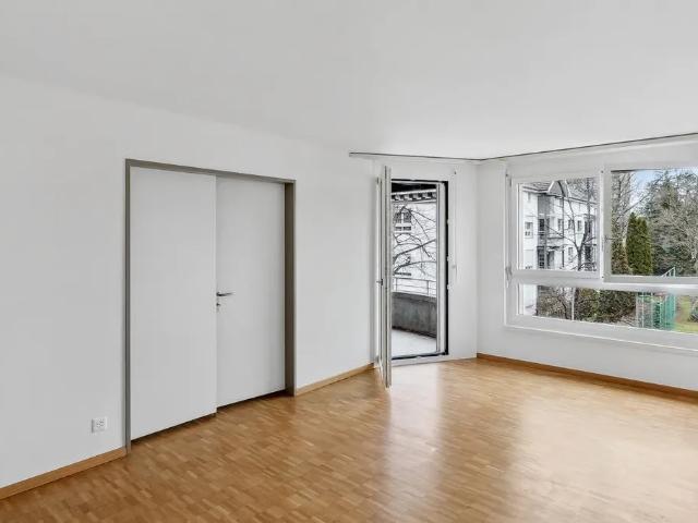 Haus mieten in Schwerzenbach, Bezirk Uster