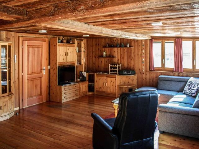 Apartment mieten in Lax, Wallis