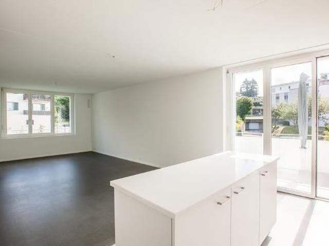 Apartment mieten in Uetikon am See, Bezirk Meilen