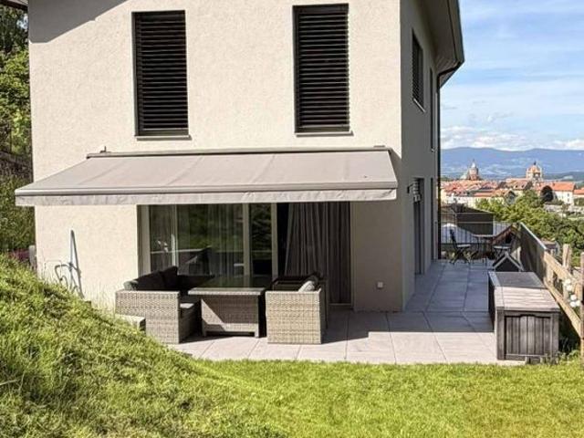 Haus mieten in Orbe, Waadt