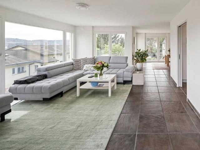Apartment mieten in Einigen, Zürich