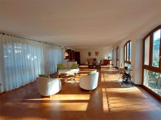 Haus mieten in Collina d'Oro, Tessin
