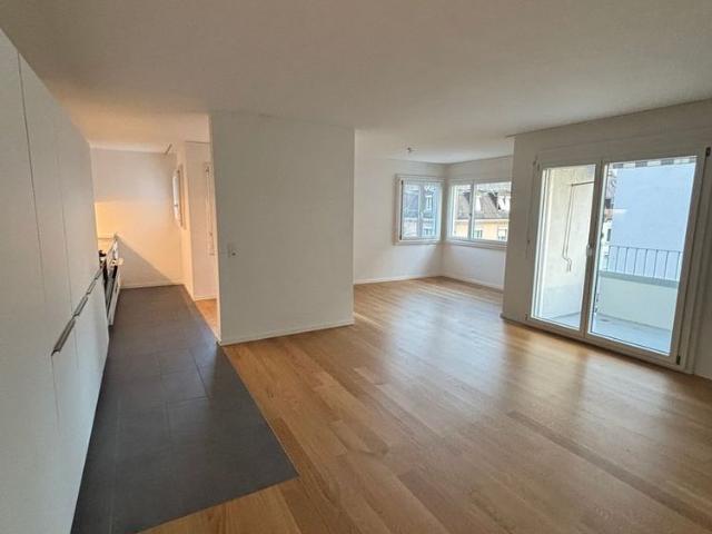 Apartment mieten in Einigen, Zürich