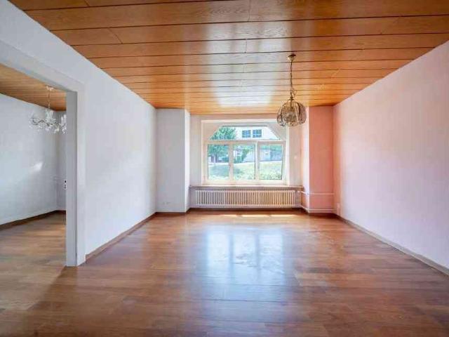 Haus mieten in Feuerthalen, Zürich