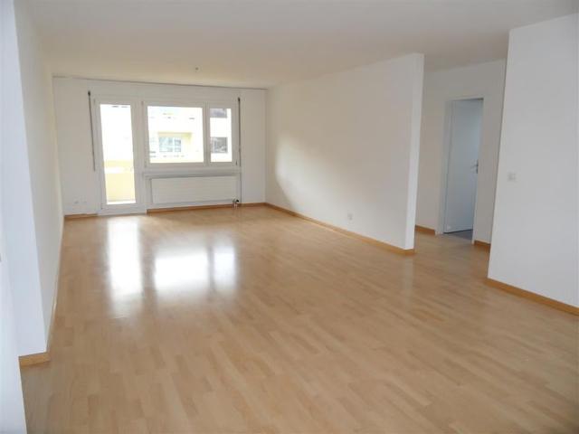 Apartment mieten in Egg, Zürich