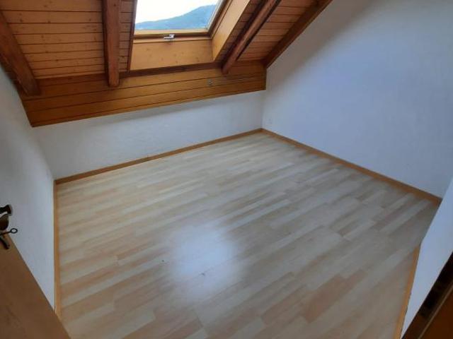 Dachwohnung mieten in Reinach, Bezirk Kulm
