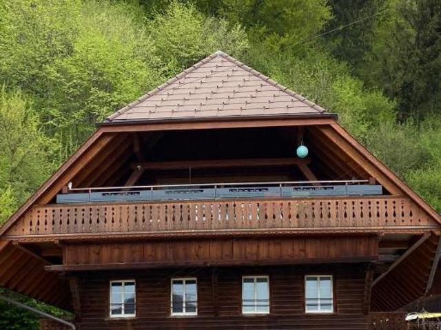 Dachwohnung mieten in Lü