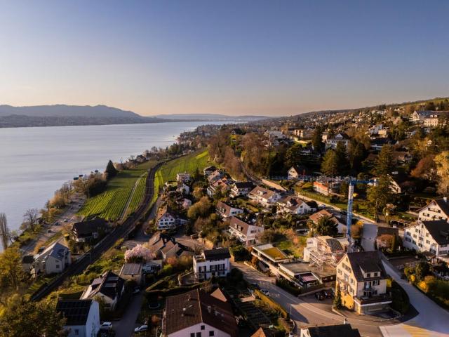 Einfamilienhaus kaufen in Obermeilen, Meilen