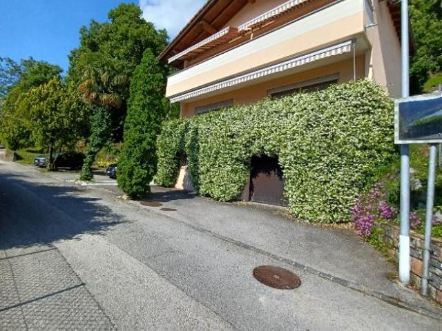 Einfamilienhaus kaufen in Bissone, Tessin