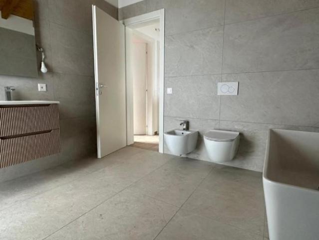 Haus kaufen in Cresciano, Tessin
