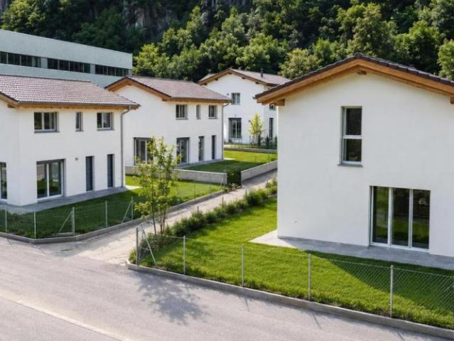 Haus mieten in Cresciano, Tessin