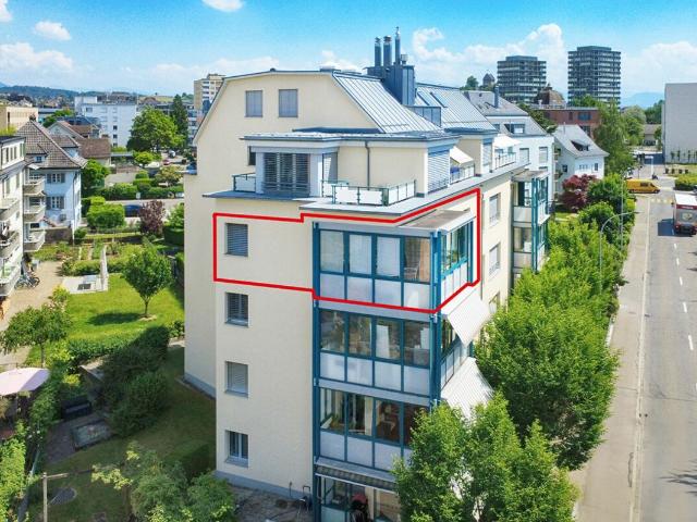Wohnung kaufen in Kirchuster, Uster