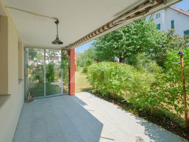 Wohnung kaufen in Lupfig, Aargau