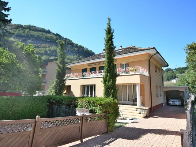 Maisonette mieten in Saint-Maurice, Wallis