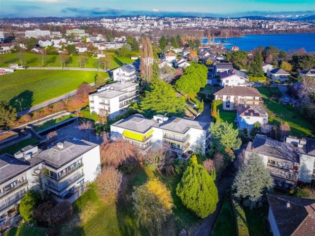 Wohnung kaufen in Saint-Sulpice (VD), Waadt