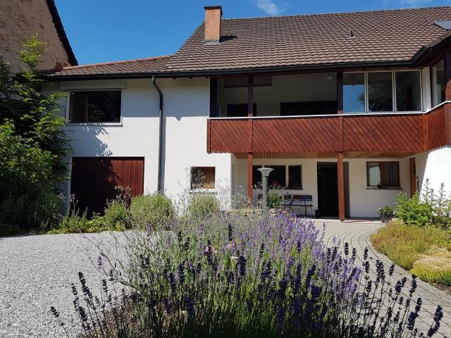 Wohnung mieten in Hornussen, Aargau