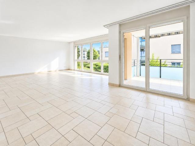 Wohnung kaufen in Geeracher, Spreitenbach