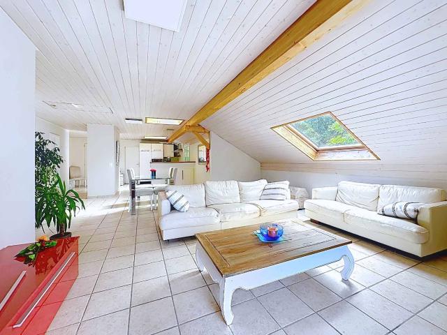 Attikawohnung kaufen in Chailly-Montreux, Waadt
