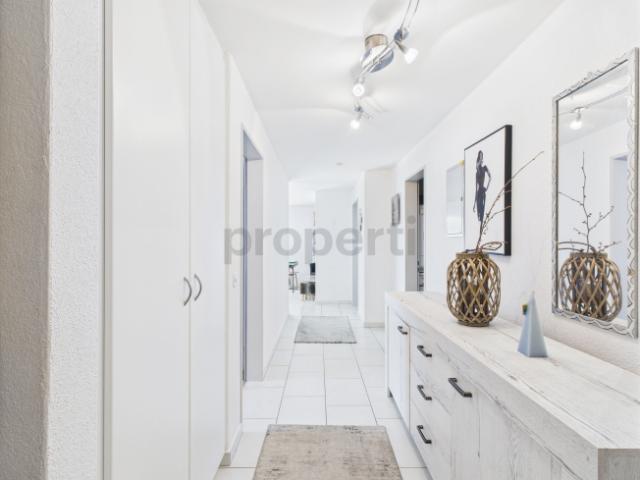 Wohnung kaufen in Oberkulm, Aargau