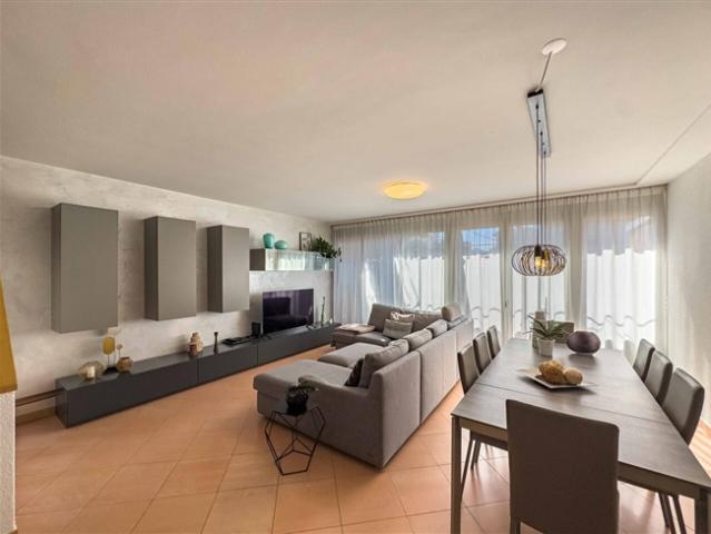 Wohnung kaufen in Minusio, Tessin