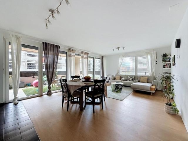 Wohnung mieten in Gland, Waadt
