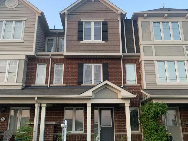 Townhouse for rent in Woburn, Ontario