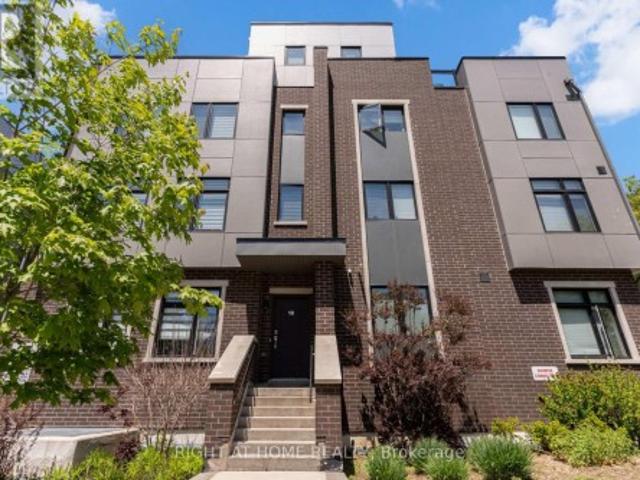 Townhouse for sale in Woburn, Ontario
