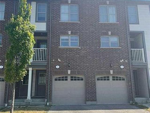 Townhouse for rent in Country Hills, Kitchener