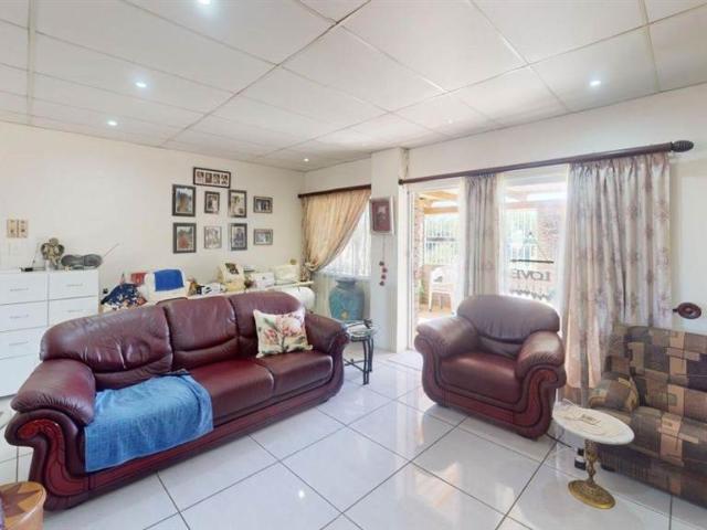Property for sale in Upington, Northern Cape