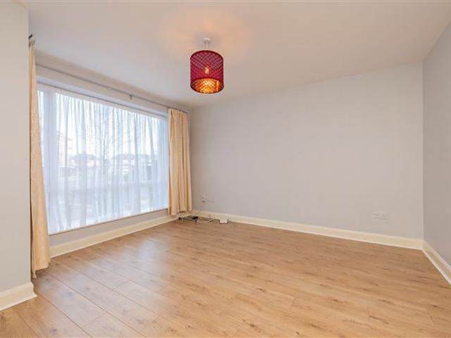 Detached House to rent in Dun Laoghaire, North Tipperary