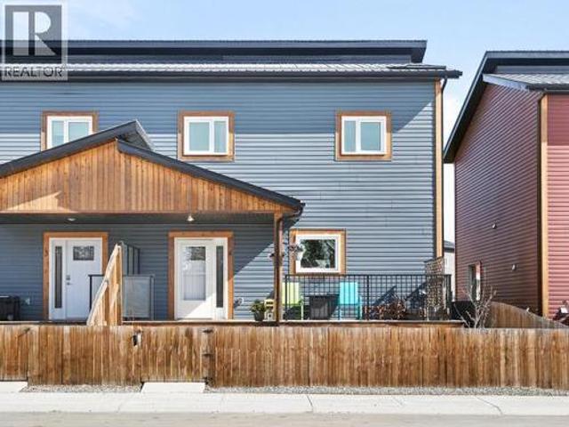 Duplex for sale in Marsh Lake, Yukon