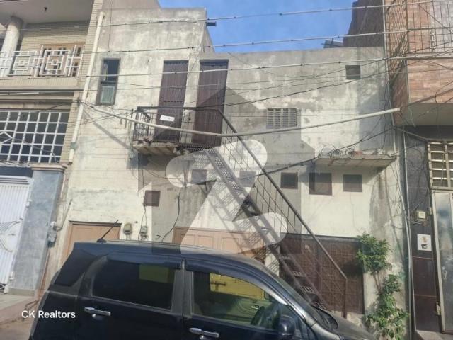 House for sale in Faisalabad, Islamabad Capital Territory
