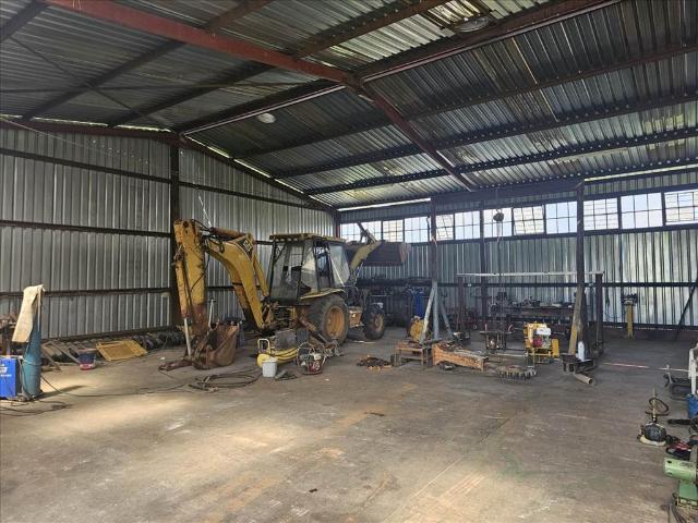 Farm for sale in Hartbeespoort Dam Nature Reserve, North West