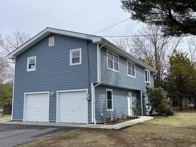 House for rent in Wayne