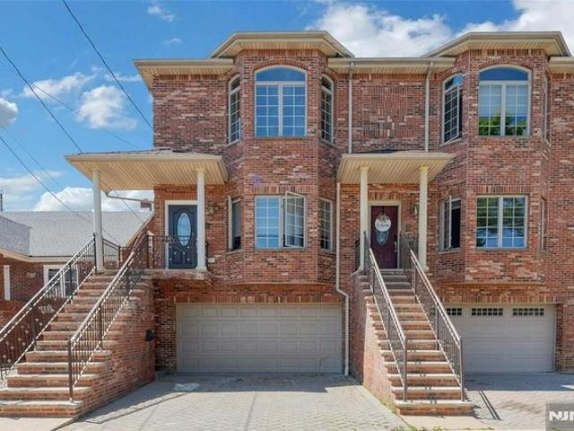 Townhouse for sale in Fairview, New Jersey