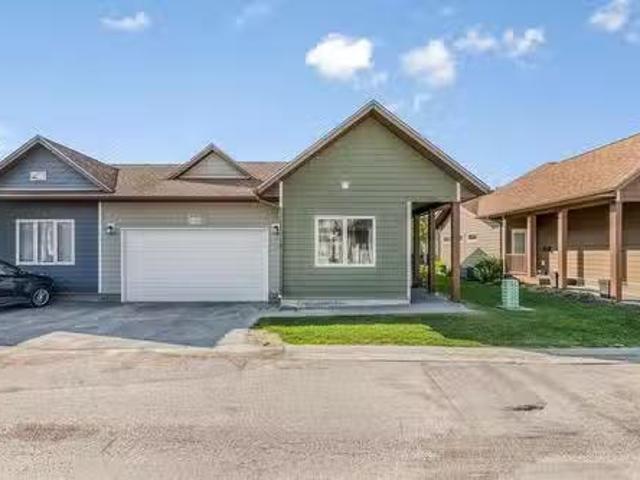 Condo for sale in East St. Paul, Manitoba