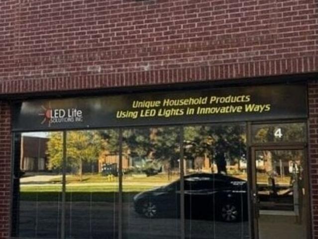Office for sale in York, Ontario