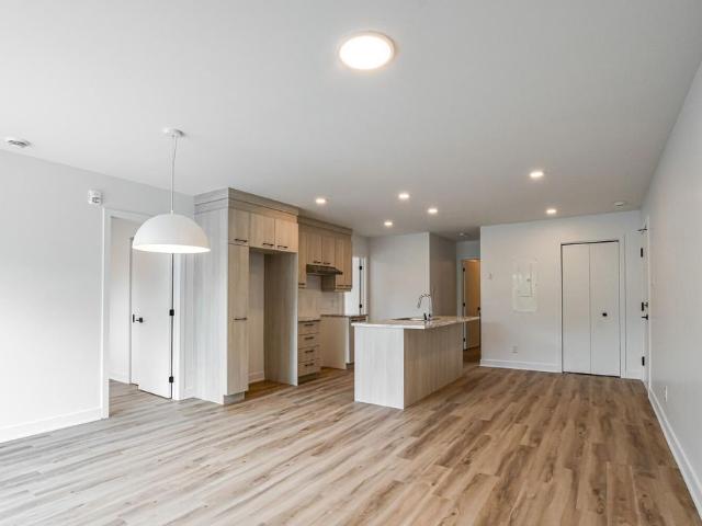 Apartment for rent in D'autray, Quebec