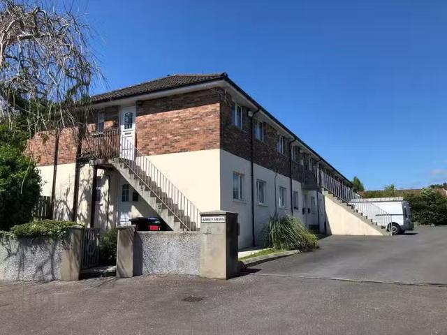 Apartment to rent in Gorteeny, Connacht