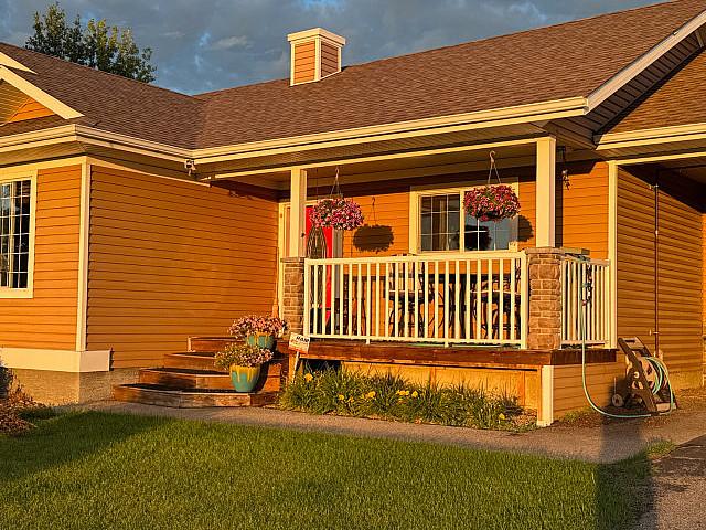 House for sale in Lacombe, Alberta